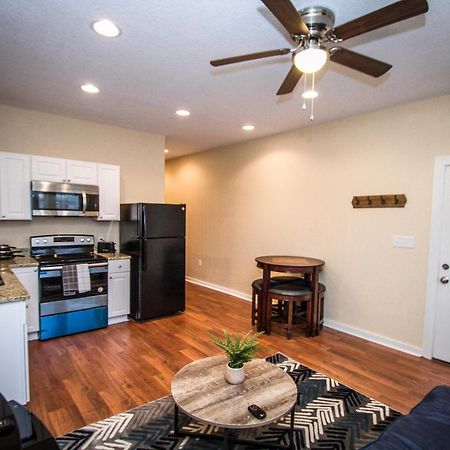 Hackberry St #A Renovated 2Br/2Ba Near Downtown Apartment San Antonio Ngoại thất bức ảnh