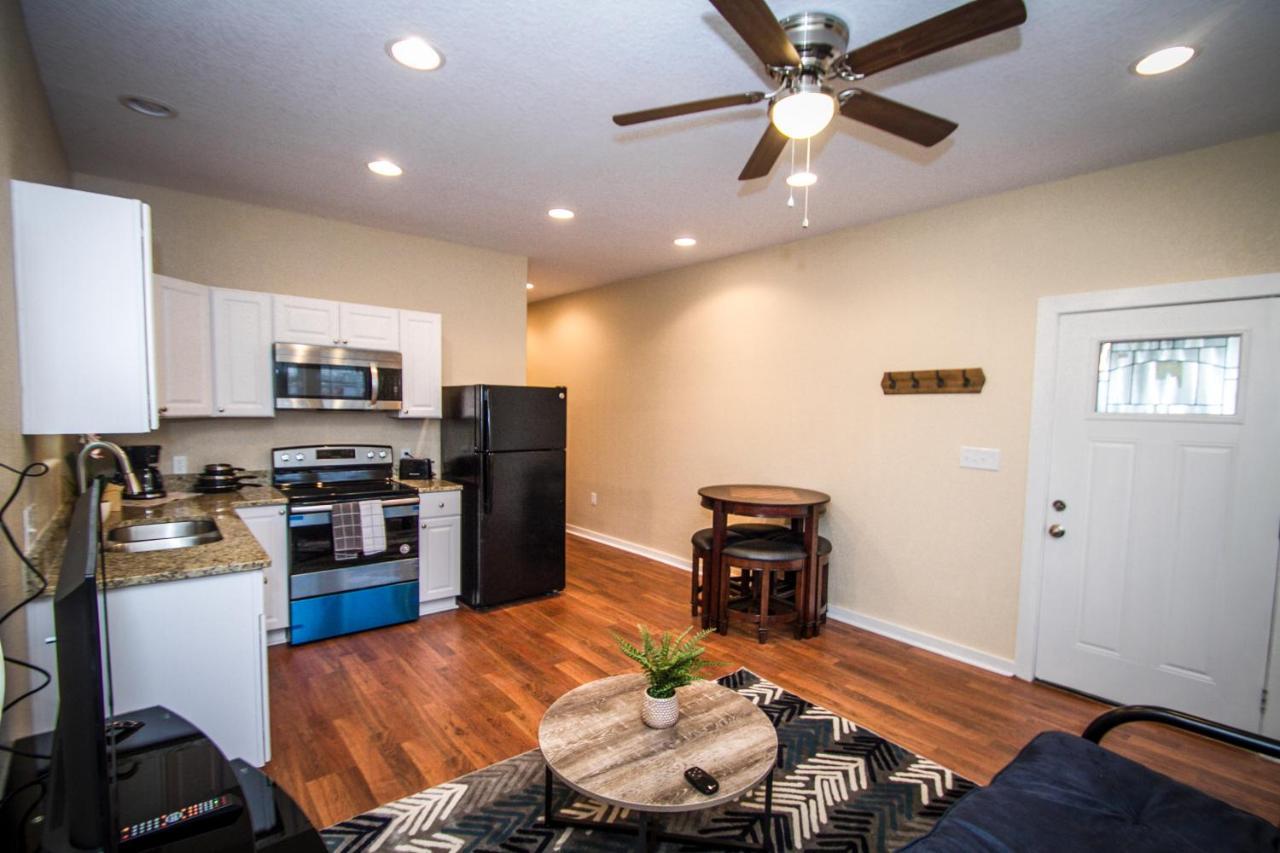 Hackberry St #A Renovated 2Br/2Ba Near Downtown Apartment San Antonio Ngoại thất bức ảnh